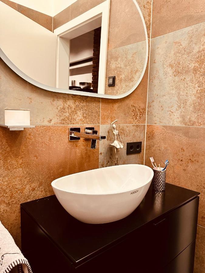 Holidayahrpartment Бад Нойенар-Арвайлер Екстериор снимка